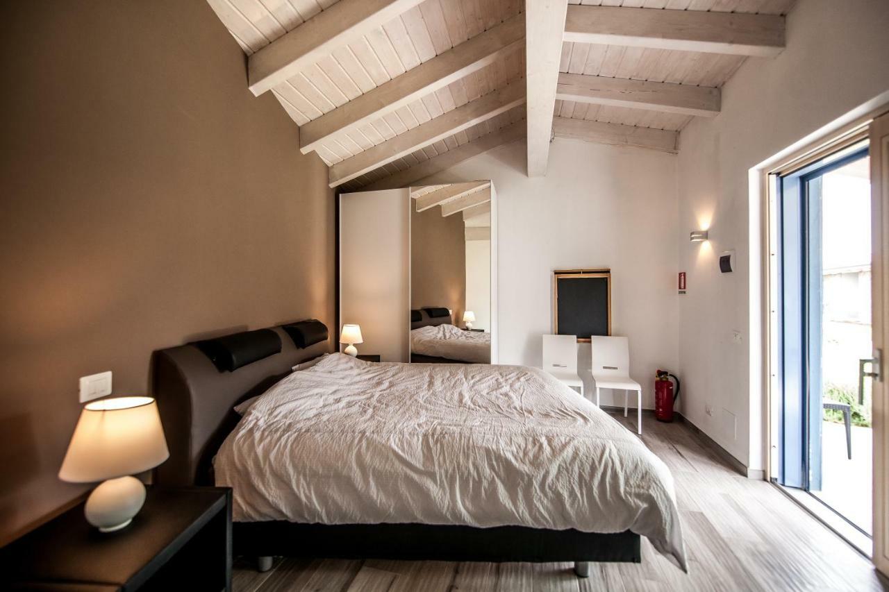 Podere Cernaia Refugium Countryhouse מראה חיצוני תמונה